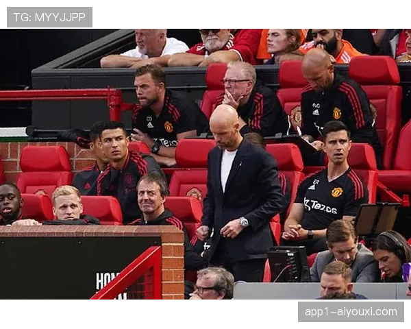 曼联4250万补强再遭质疑 免费签锋霸却埋下高薪隐患