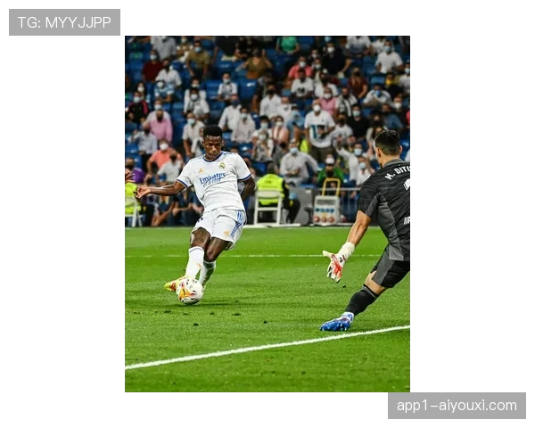 巴西桑巴艺术革新 维尼修斯领衔闪电锋线战术